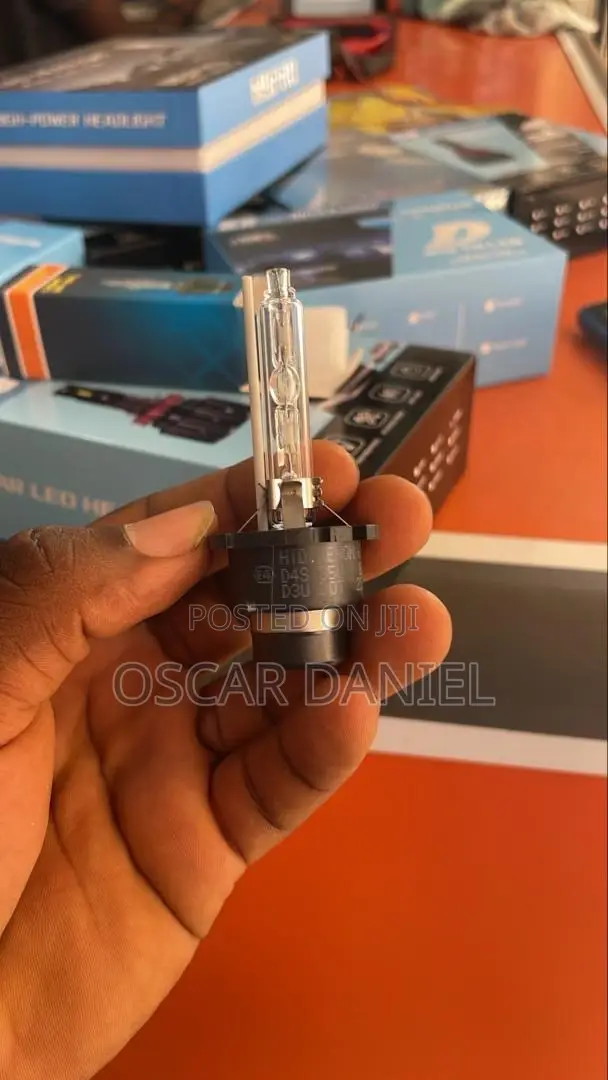 Toyota Vitz Headlight Bulb for Sale