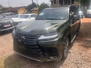 Lexus LX 2025 Green