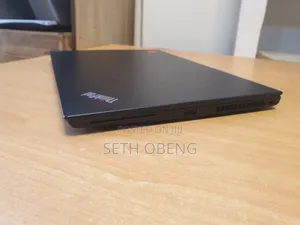 Laptop Lenovo ThinkPad T480s 8GB Intel Core i7 SSHD (Hybrid) 256GB
