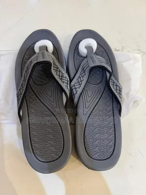 Quality and Durable Men's Slippers