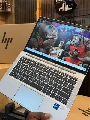 New Laptop HP EliteBook 830 G8 16GB Intel Core I7 HDD+SSD 512GB