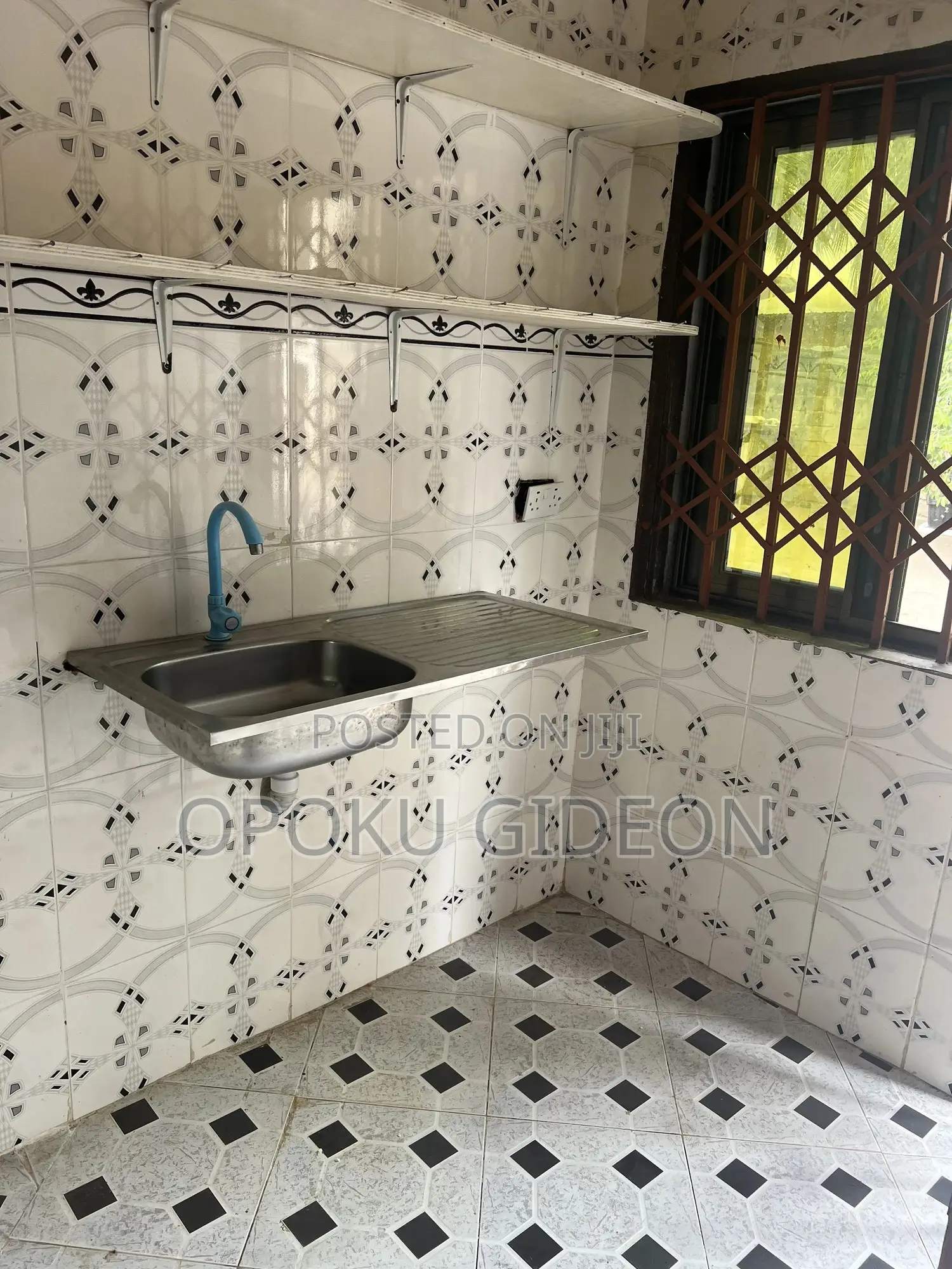 1bdrm Room & Parlour in Ablekuma for rent