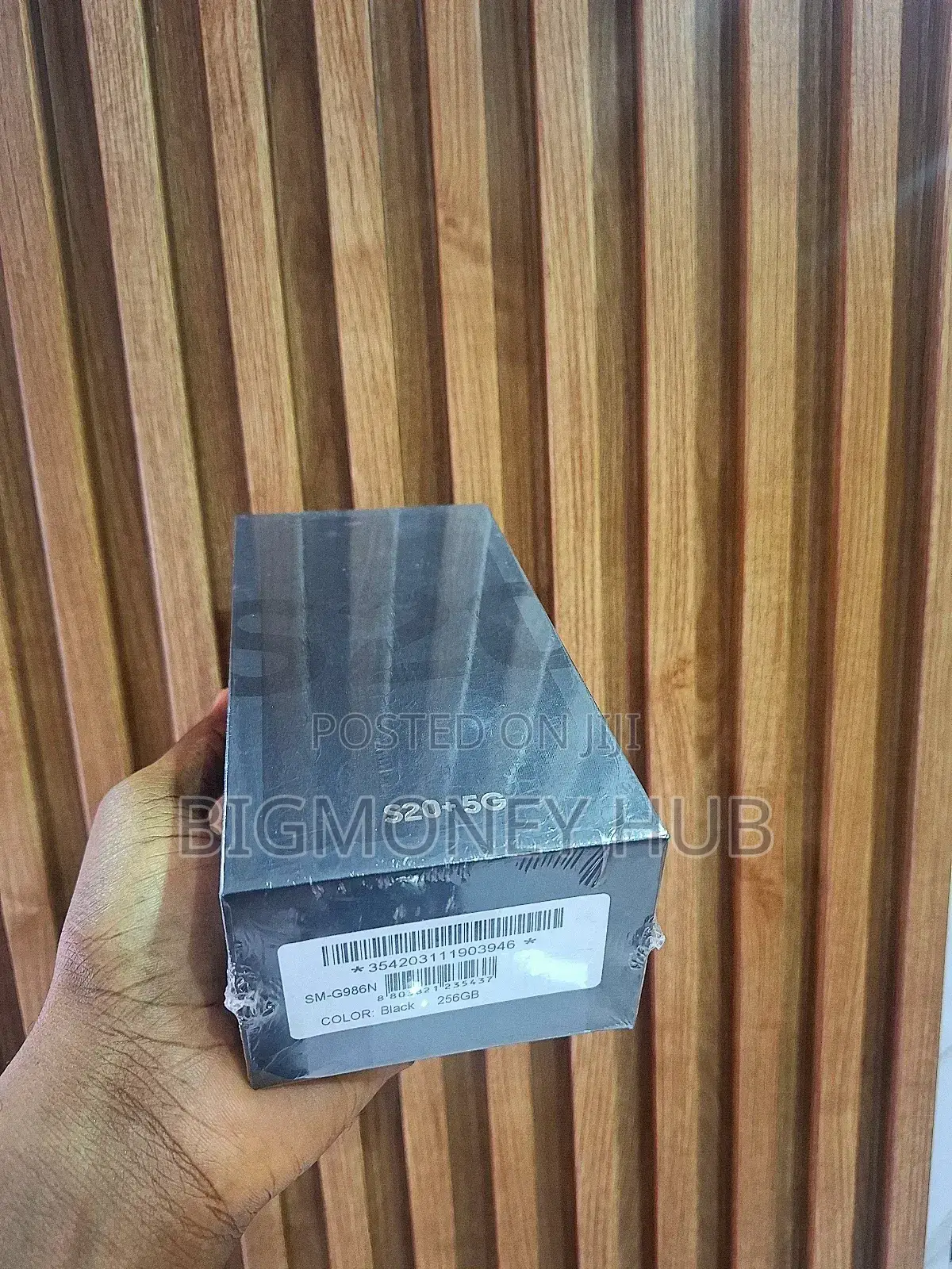 New Samsung Galaxy S20+ 5G 128 GB Black