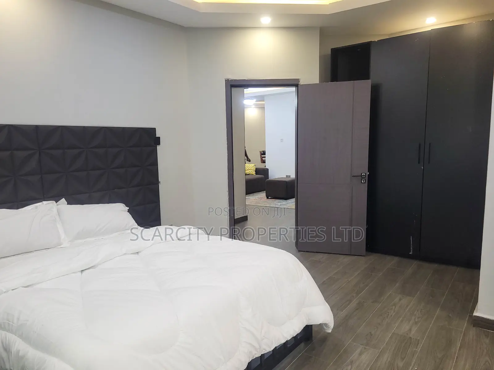 Furnished 2bdrm Apartment in Boundary Road Area for rent