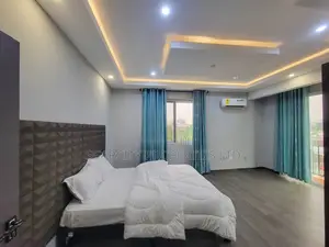 Furnished 2bdrm Apartment in Boundary Road Area for rent