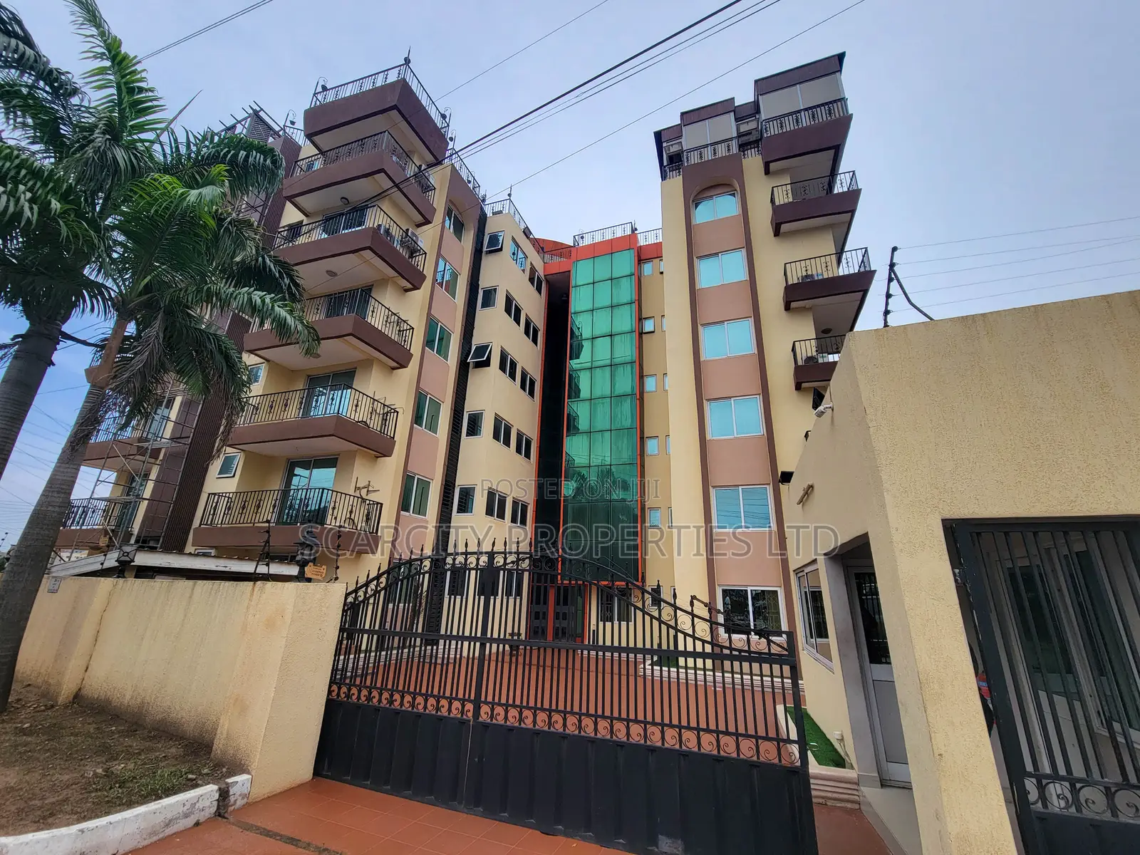 Furnished 2bdrm Apartment in Boundary Road Area for rent