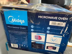 Brand New Microwave (Oven and Grill) Midea