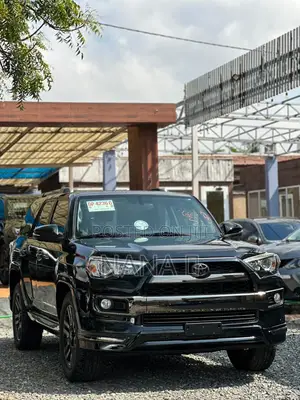 Toyota 4-Runner Limited Nightshade 4x4 2019 Black
