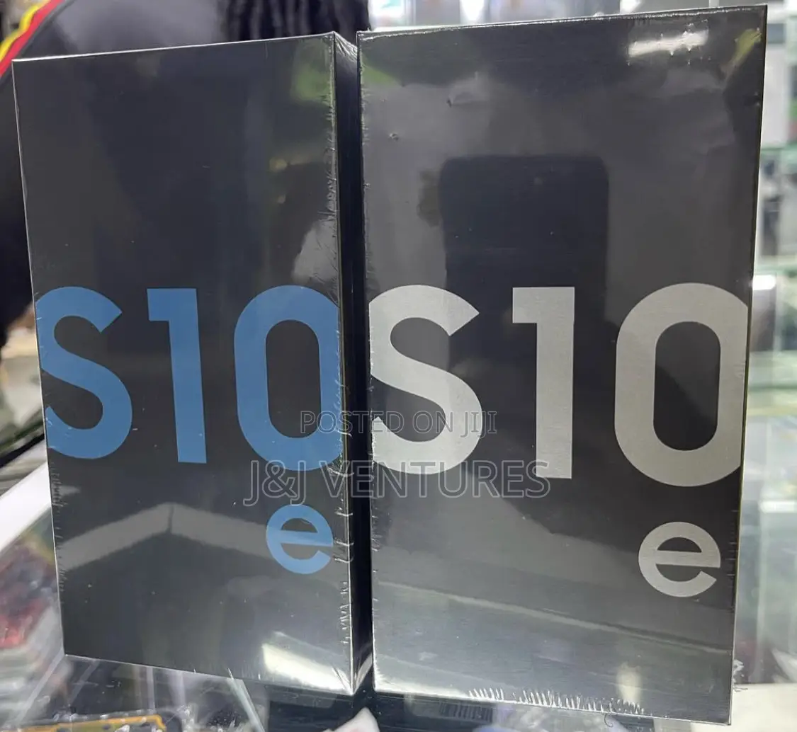 New Samsung Galaxy S10e 128 GB Black
