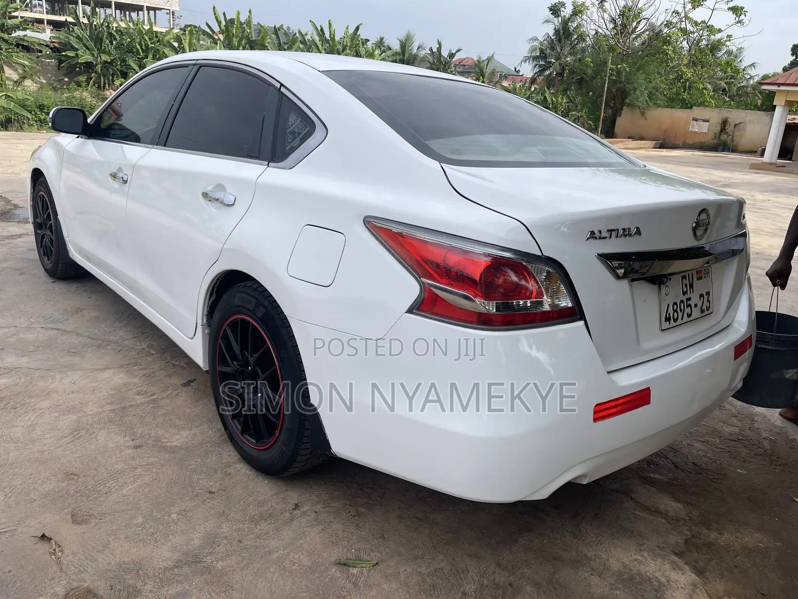 Nissan Altima 2.5 S 4dr Sedan (2.5L 4cyl CVT) 2015 White