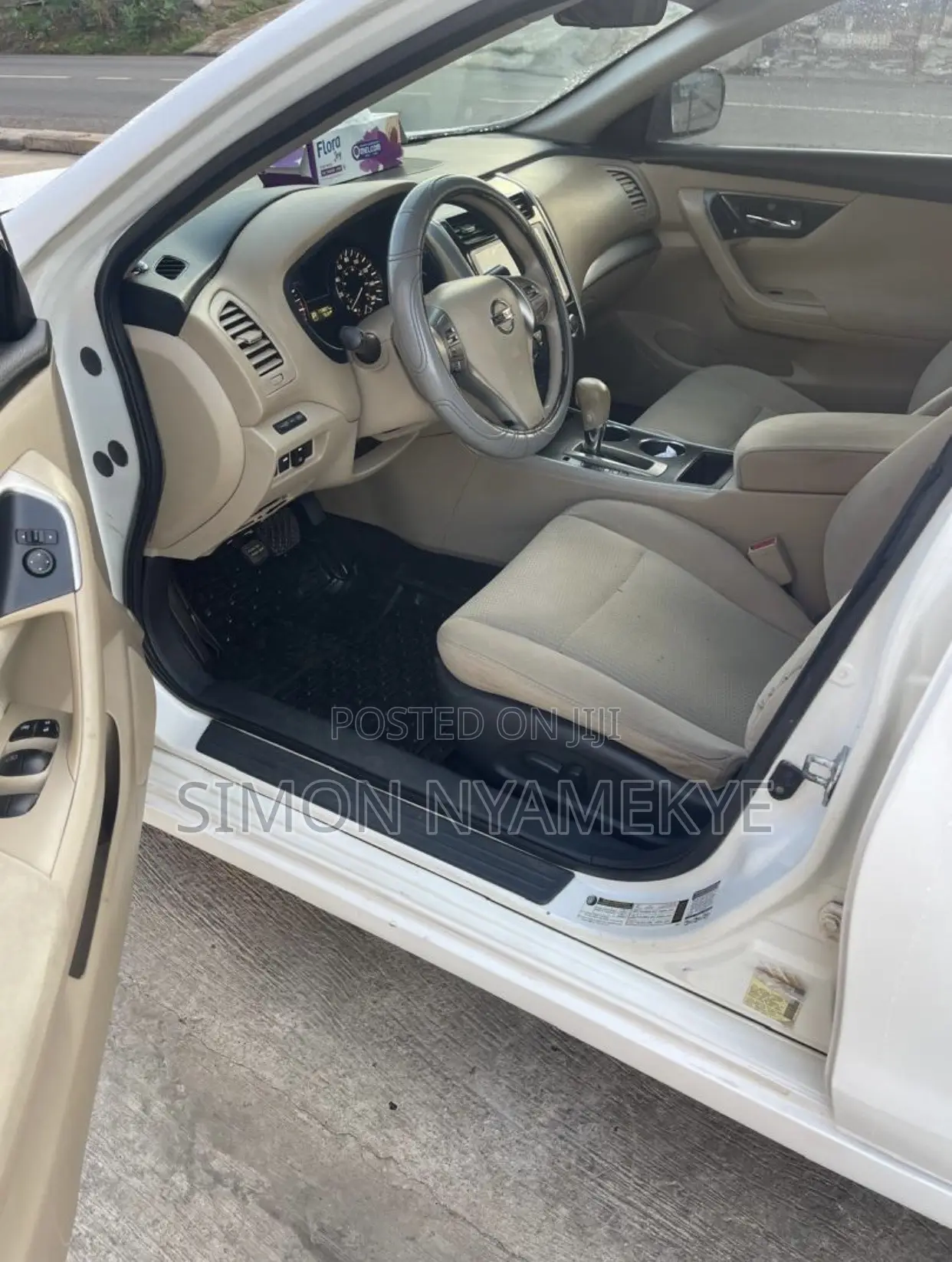 Nissan Altima 2.5 S 4dr Sedan (2.5L 4cyl CVT) 2015 White