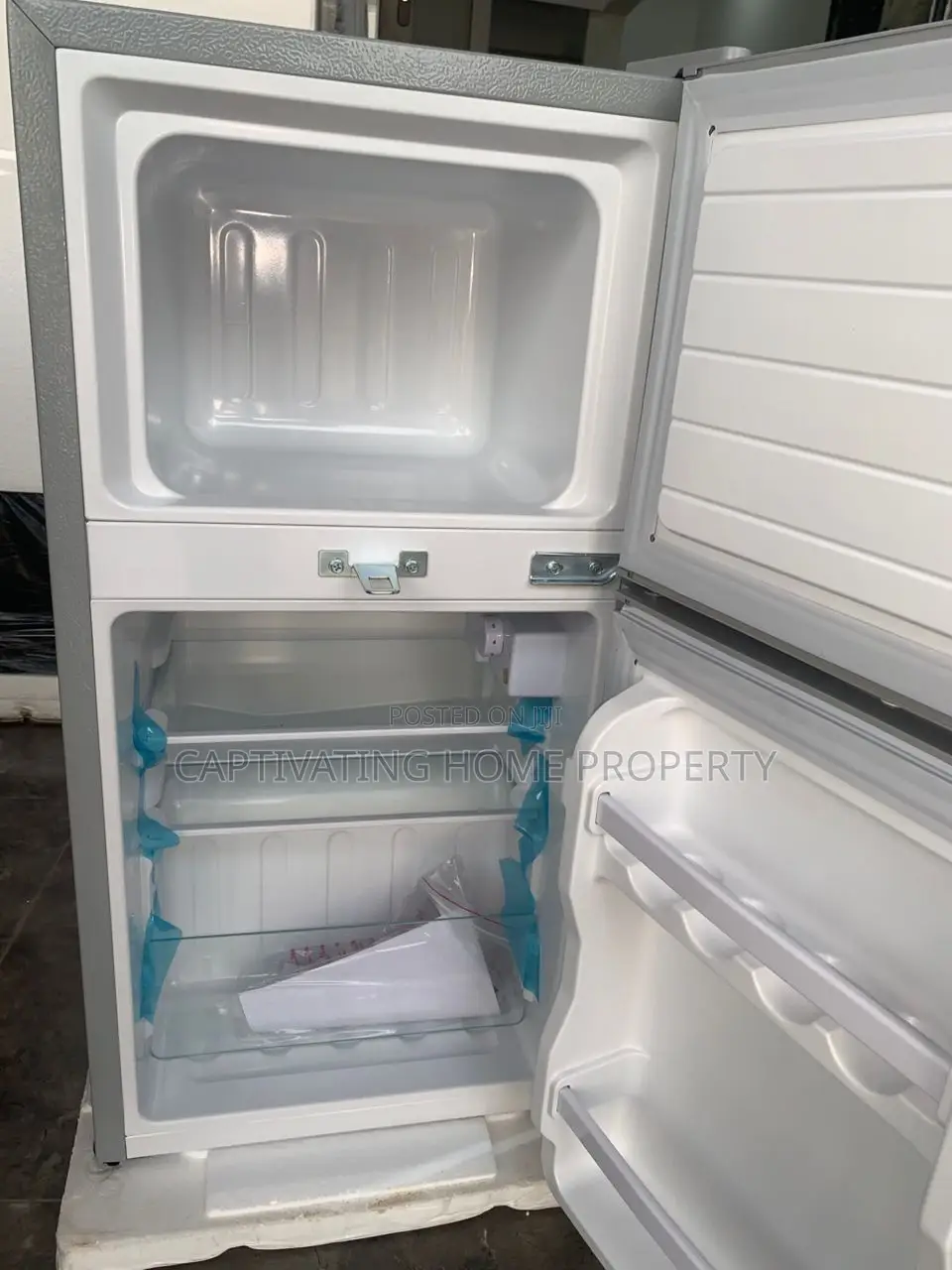 Nasco Table Top Freezer Fridge