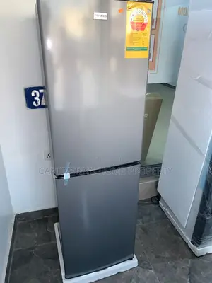 Brand New Nasco Fridge-Freezer (200l) and Neat