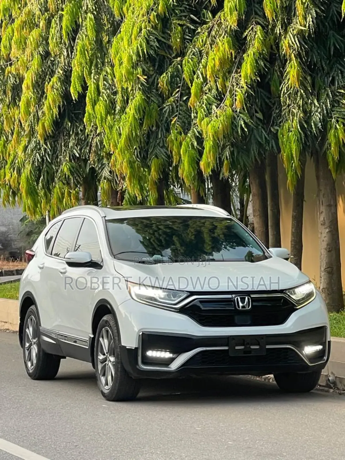 Honda CR-V Touring 2021 White