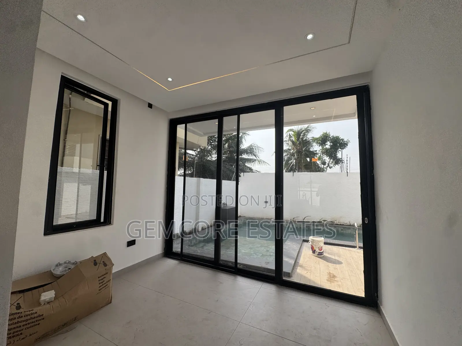 4bdrm House in Nanakrom, Ashaley Botwe for sale