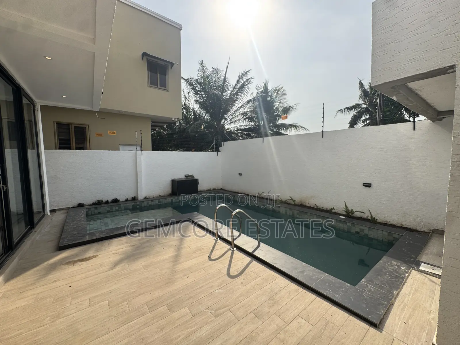 4bdrm House in Nanakrom, Ashaley Botwe for sale