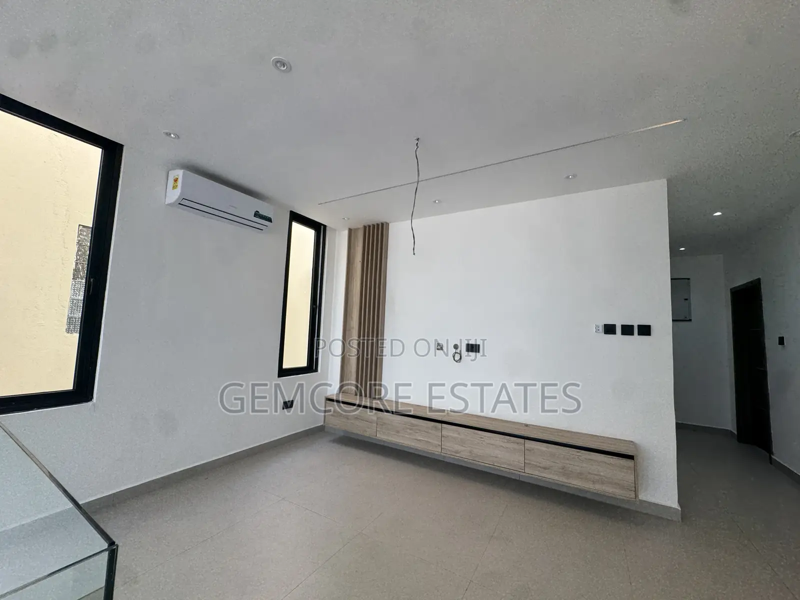 4bdrm House in Nanakrom, Ashaley Botwe for sale