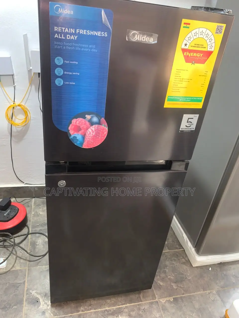 Midea Fridge-Freezer (130l) Brand New