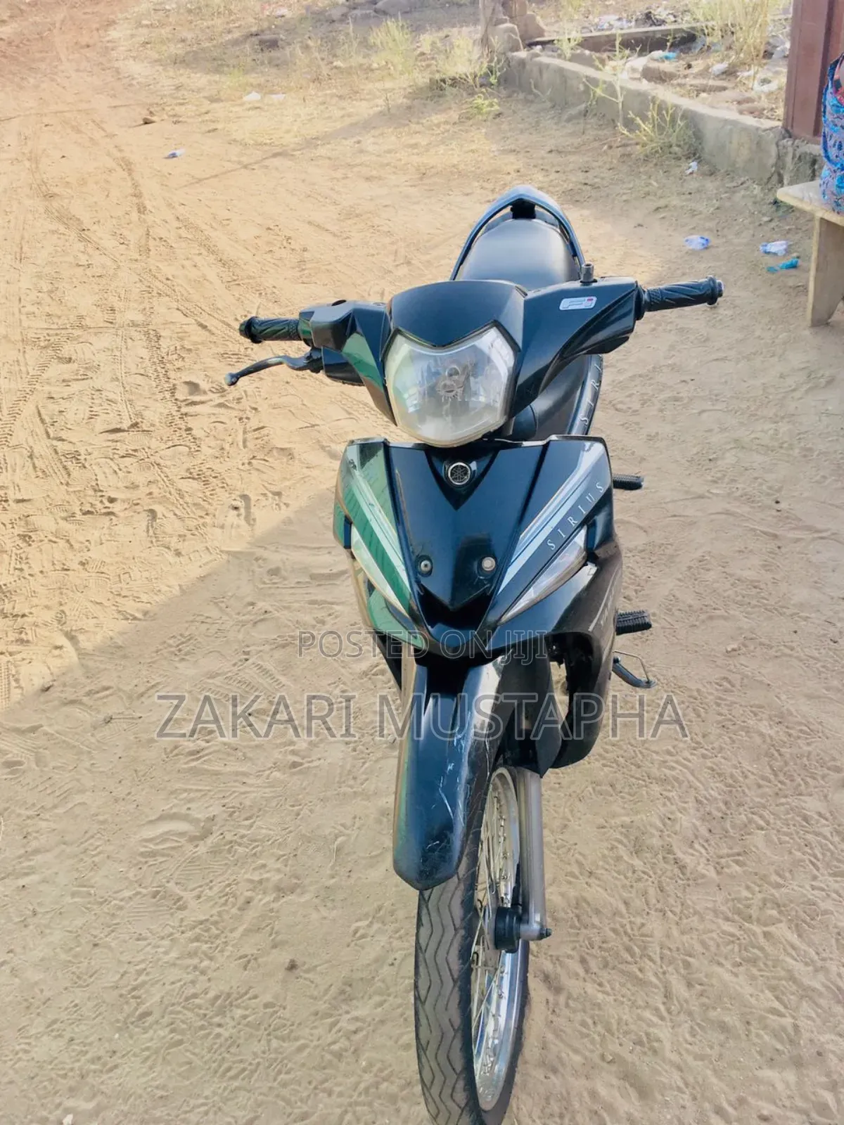 Yamaha 2021 Black