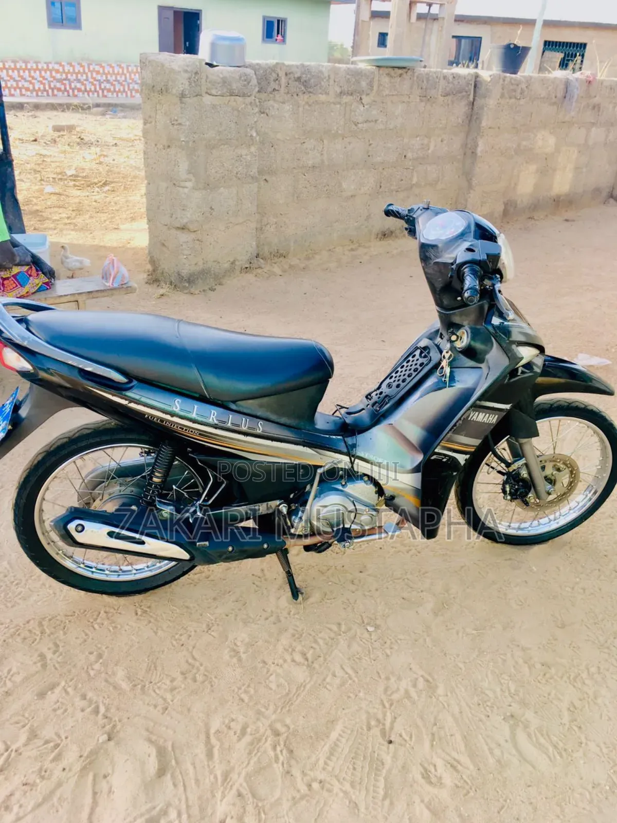Yamaha 2021 Black