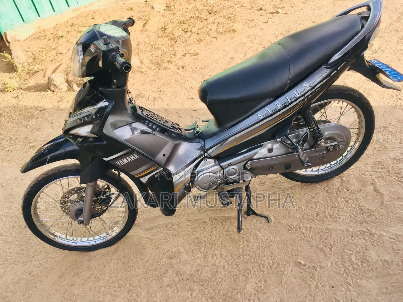 Yamaha 2021 Black