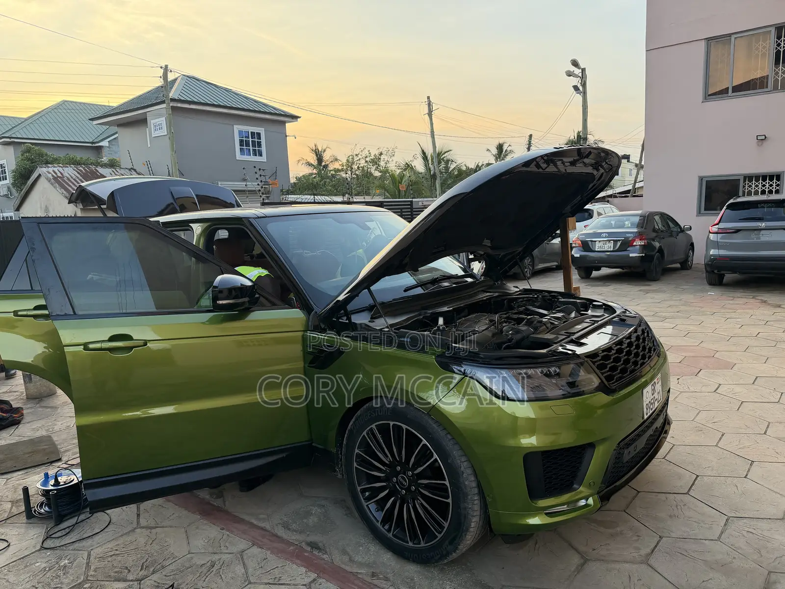 Land Rover Range Rover Sport HSE 4x4 (3.0L 6cyl 8A) 2014 Green