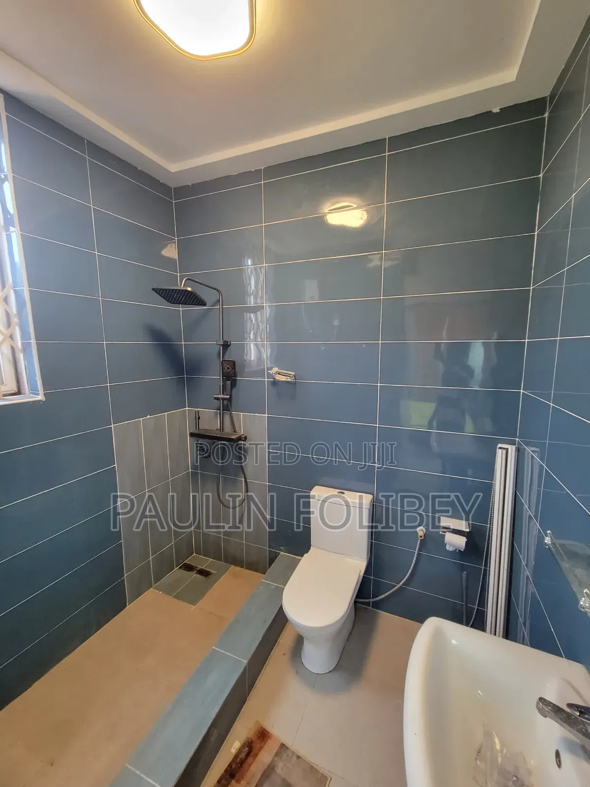Furnished 5bdrm Duplex in Dgproperties, Ablekuma for rent