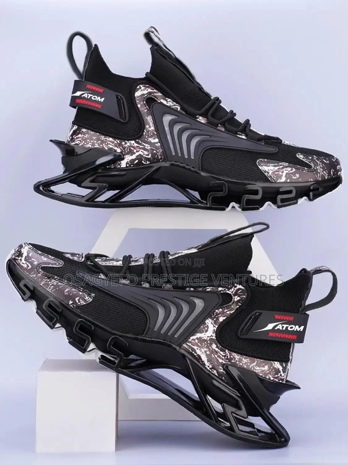 Quality Atom Sneakers Black