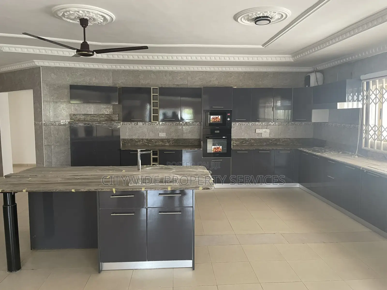 5bdrm House in Trassaco, Otano for rent