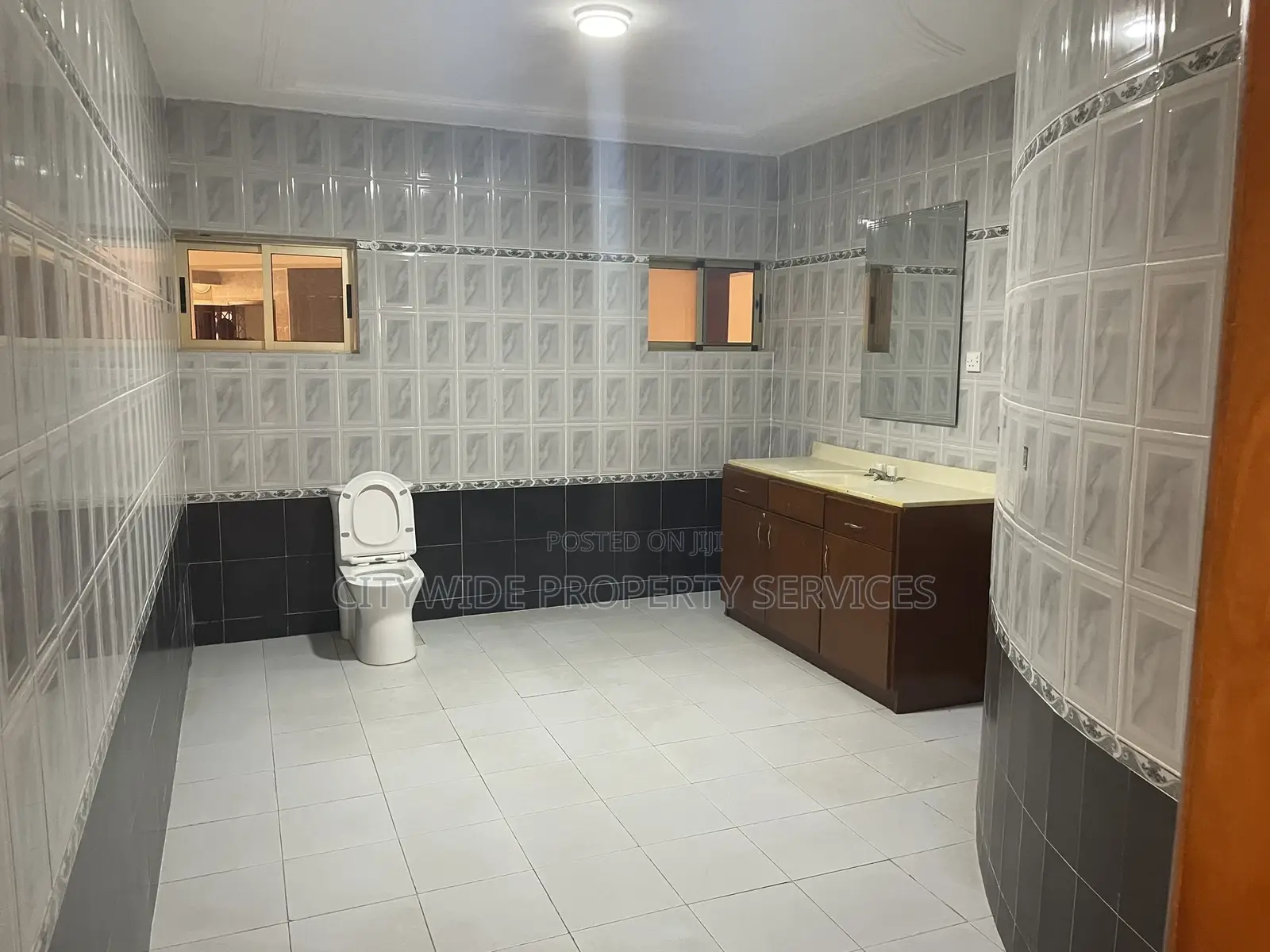 5bdrm House in Trassaco, Otano for rent