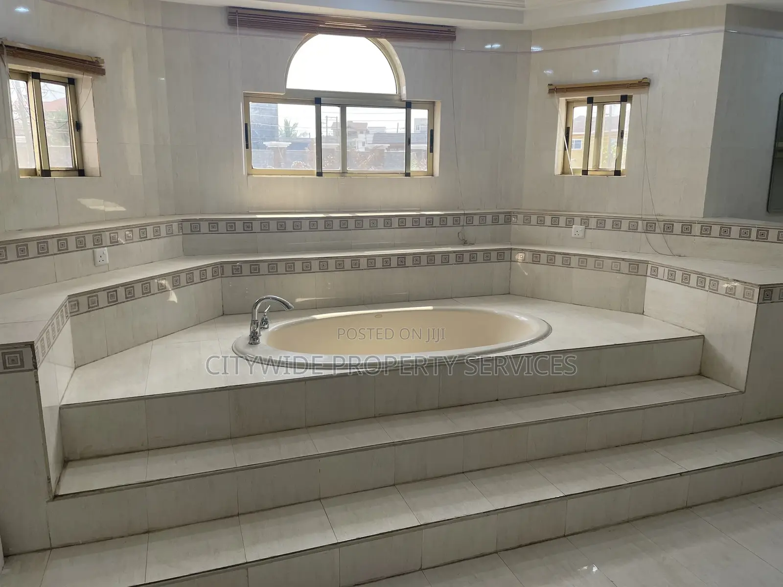 5bdrm House in Trassaco, Otano for rent