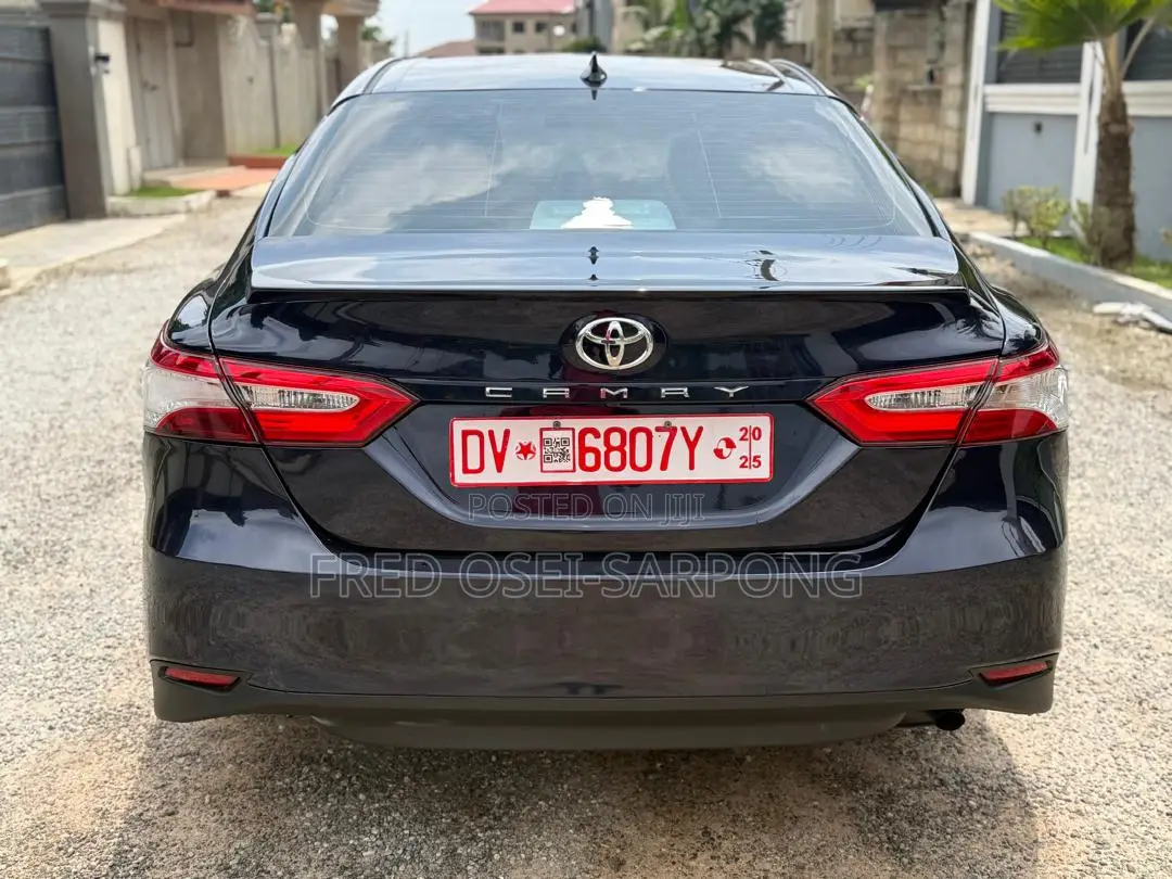 Toyota Camry LE 2022 Blue