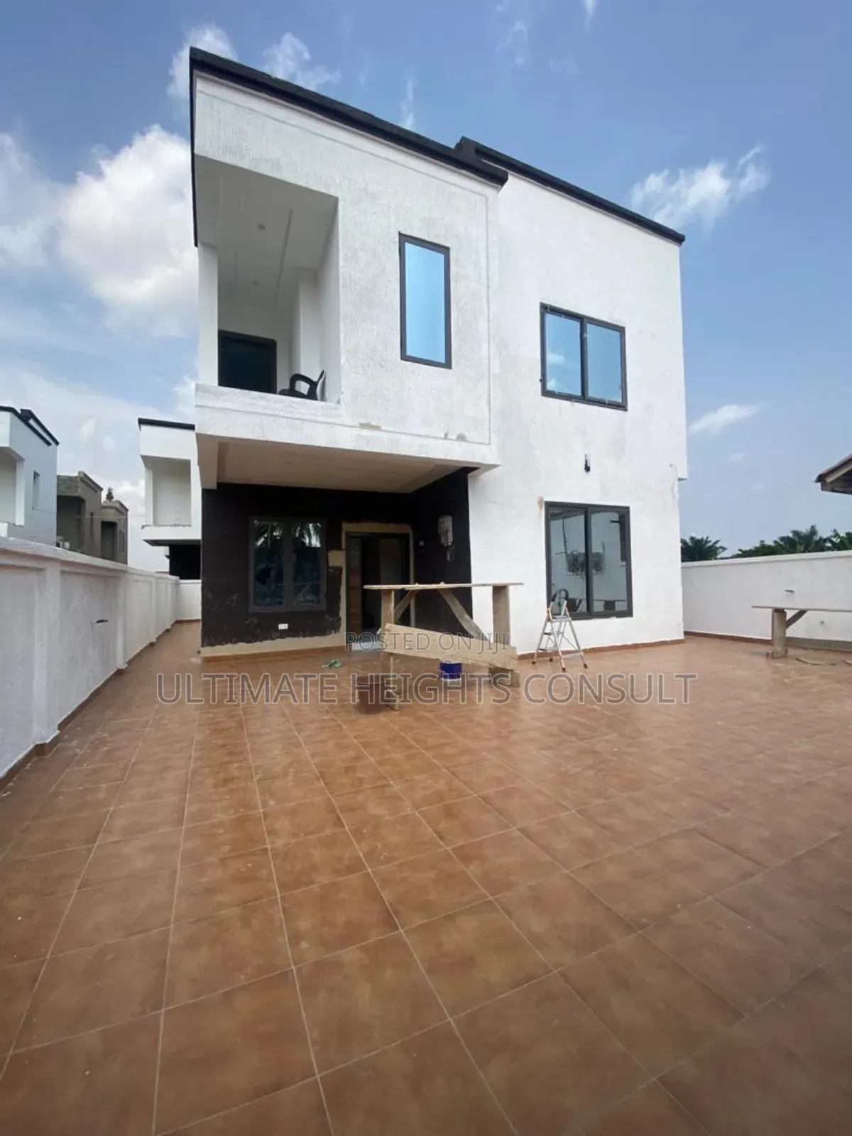 3bdrm House in Ashaley Botwe for sale