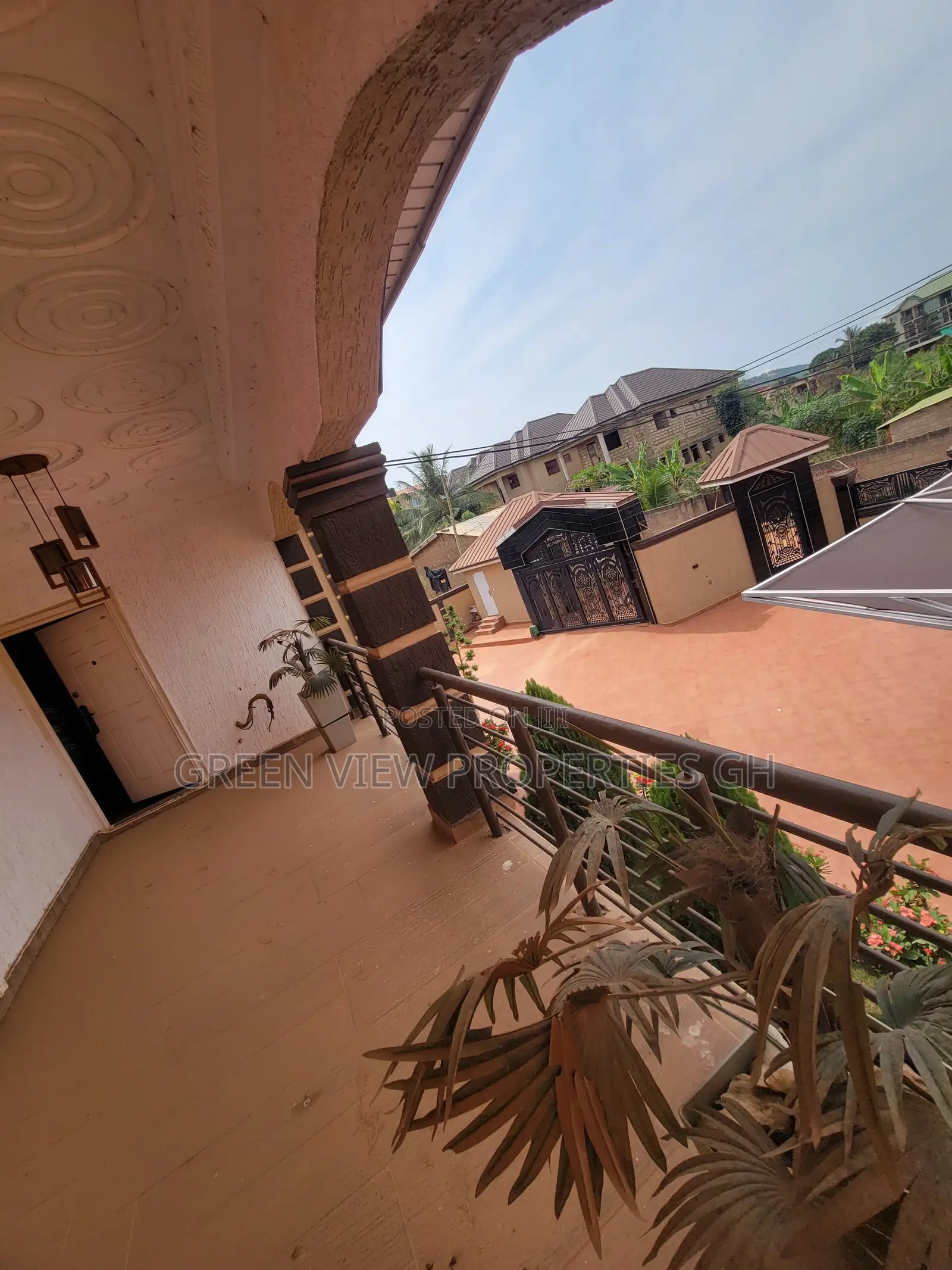 Furnished 5bdrm Duplex in Ablekuma for rent