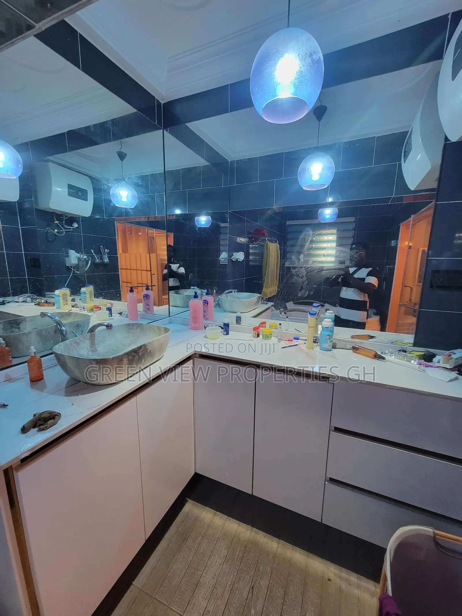 Furnished 5bdrm Duplex in Ablekuma for rent