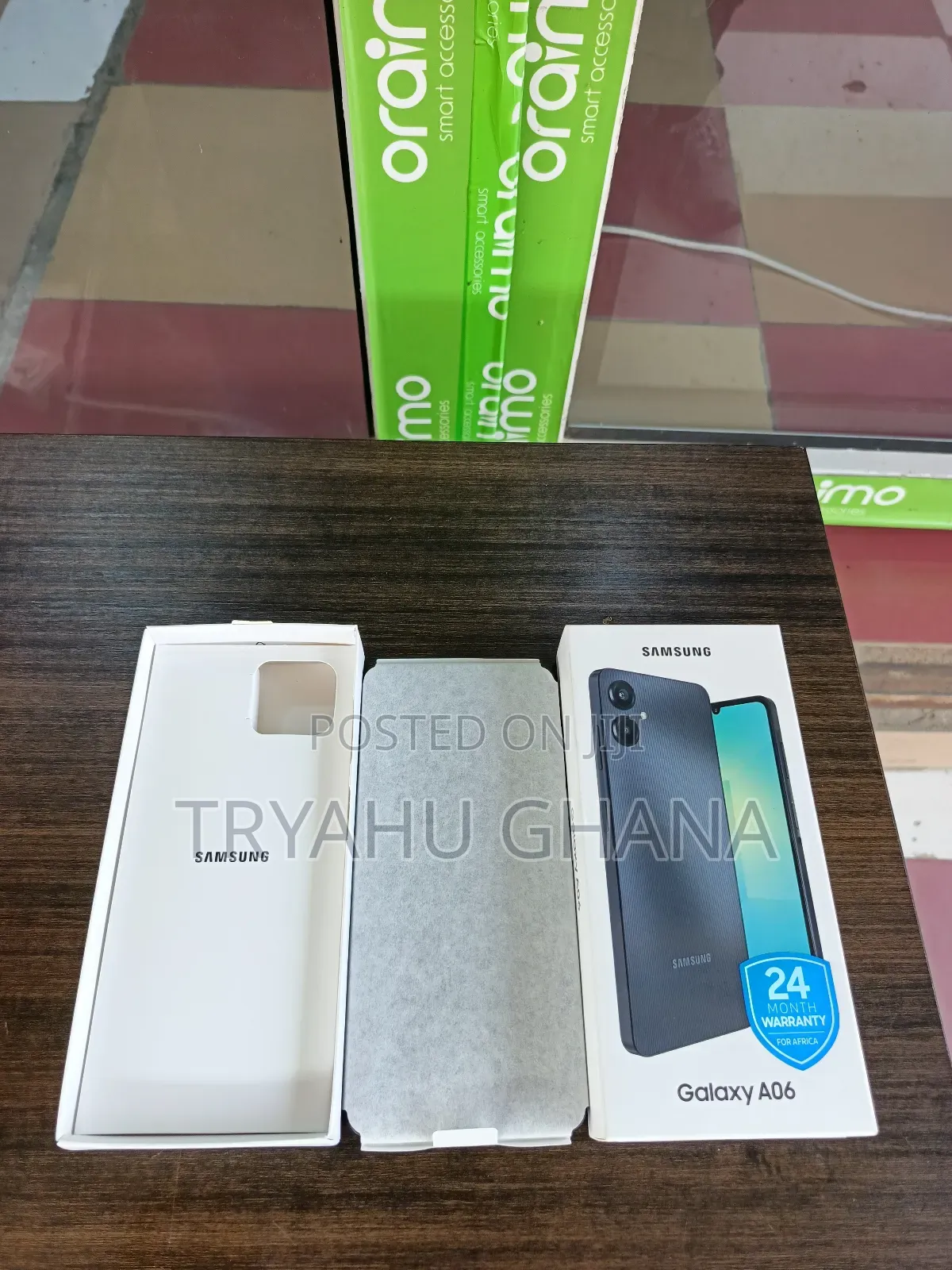 New Samsung Galaxy A06 64 GB Black