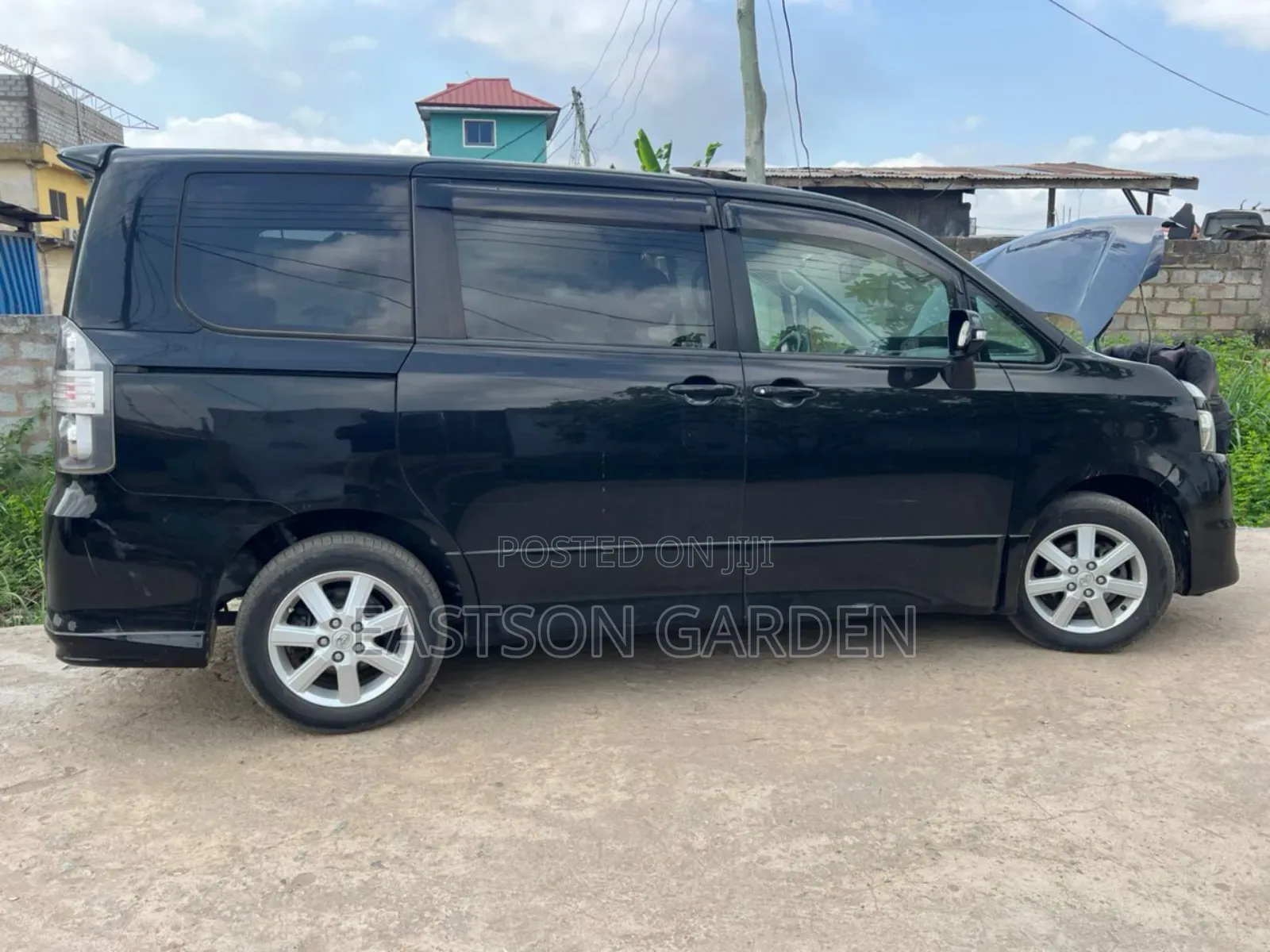 Toyota Voxy 2012 Black
