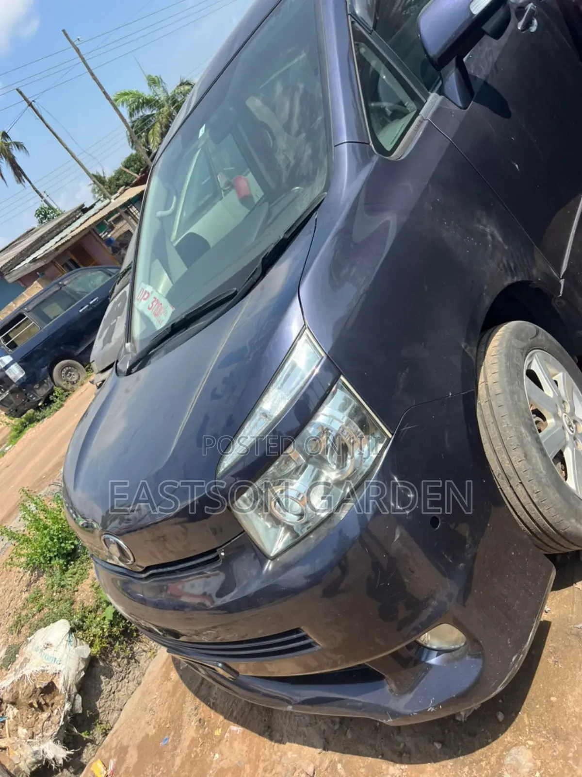 Toyota Voxy 2012 Black