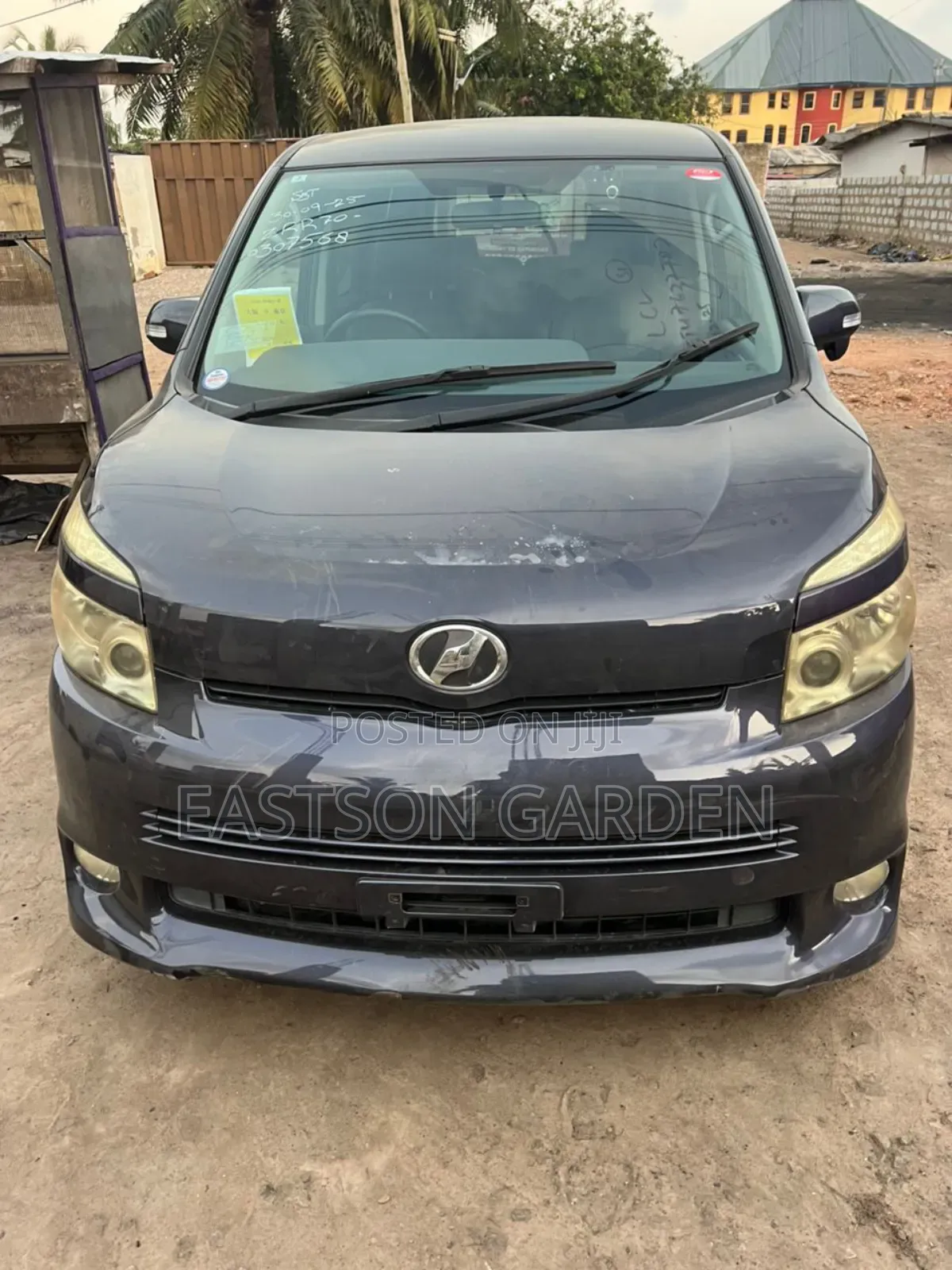 Toyota Voxy 2012 Black