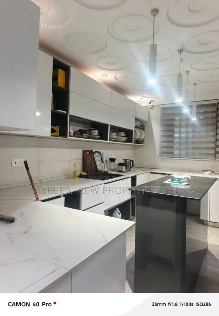Furnished 5bdrm Duplex in Ablekuma for rent