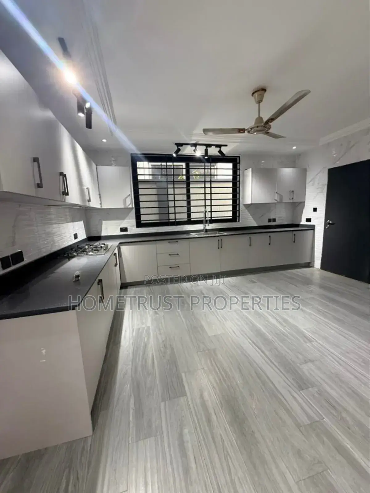3bdrm House in Hometrust, Tseaddo for rent