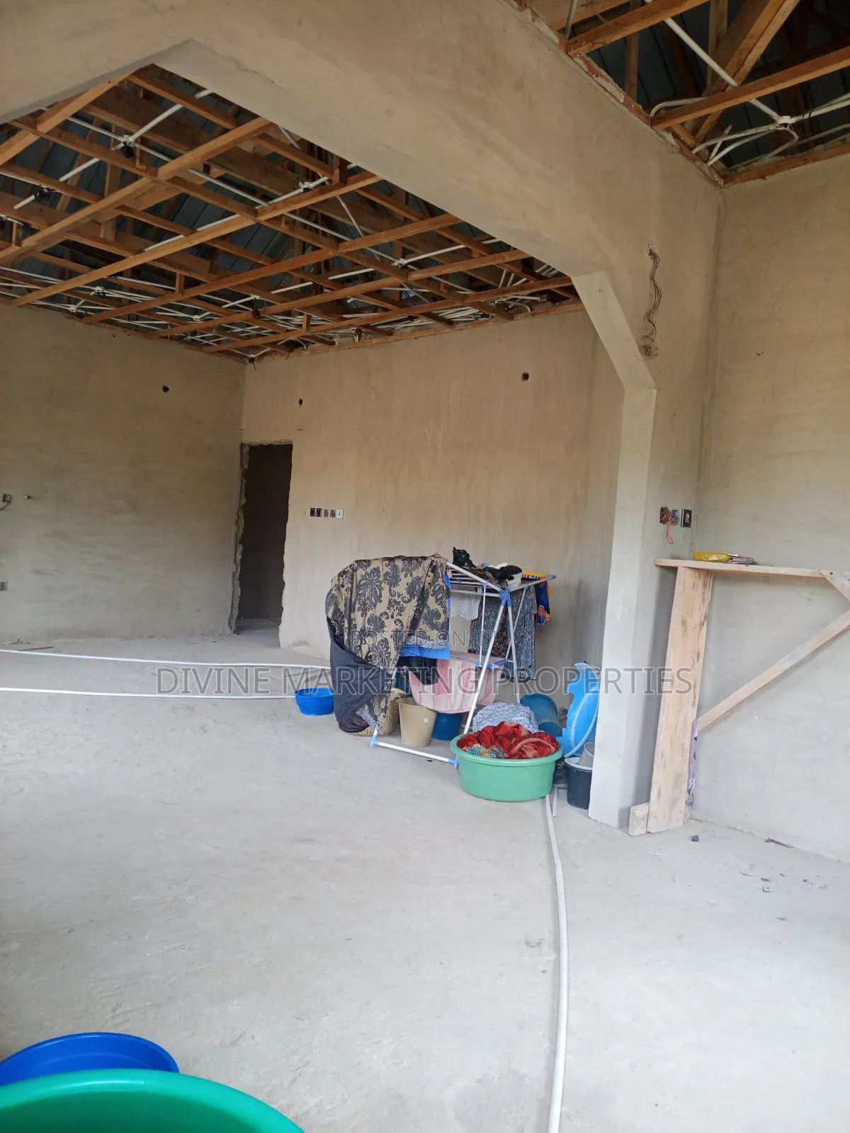 4bdrm House in Behind Kasoa Market for sale