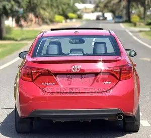 Toyota Corolla 2016 Red