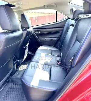 Toyota Corolla 2016 Red