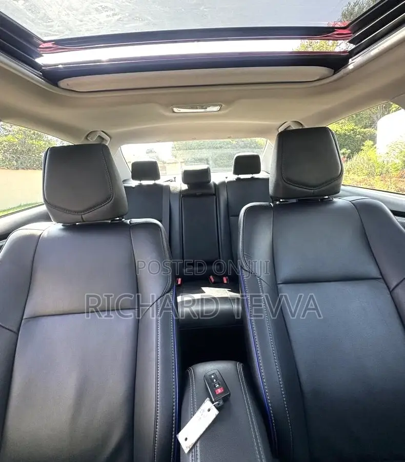 Toyota Corolla 2016 Red