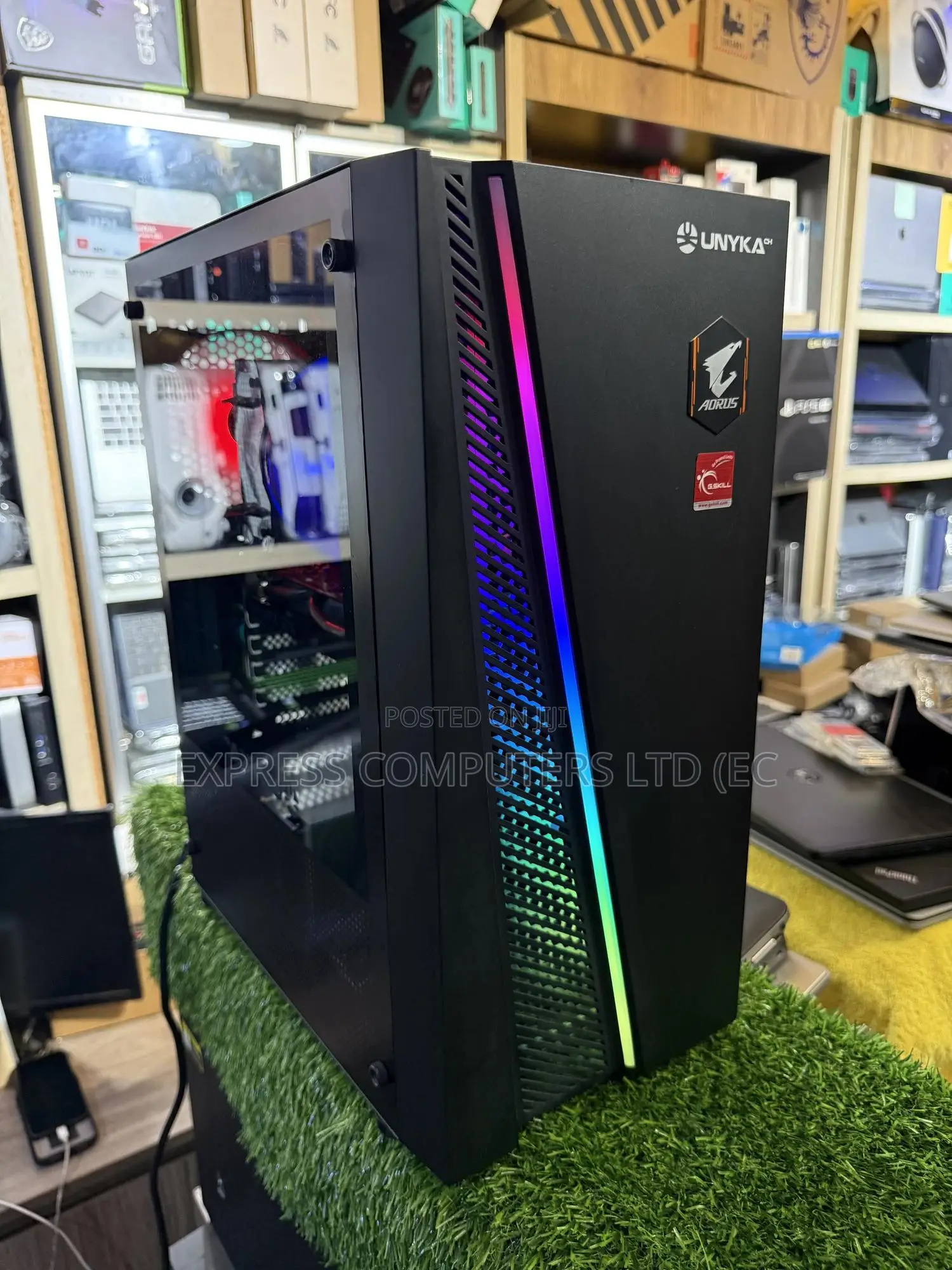 New Gigabyte GB-XM14-1037 24GB Intel Core i7 SSHD+SSD 256GB