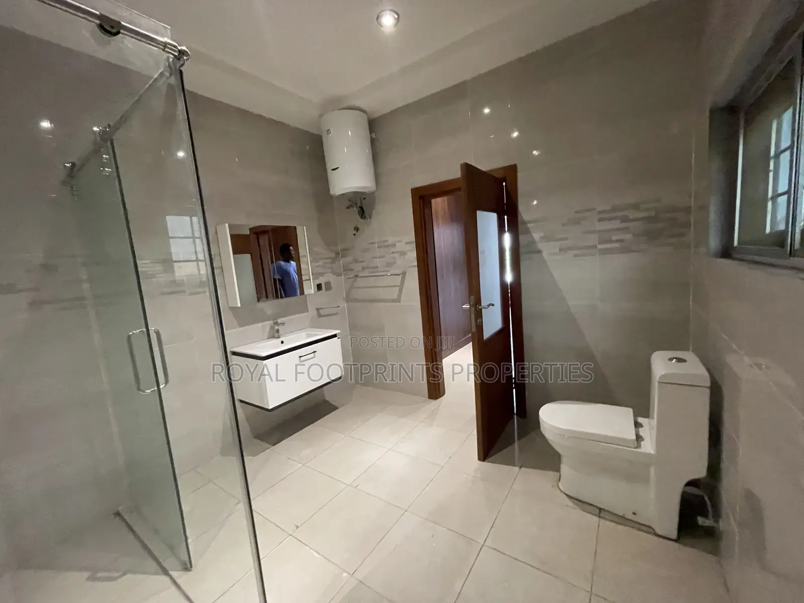 5bdrm House in Royal Footprints, Adenta for rent