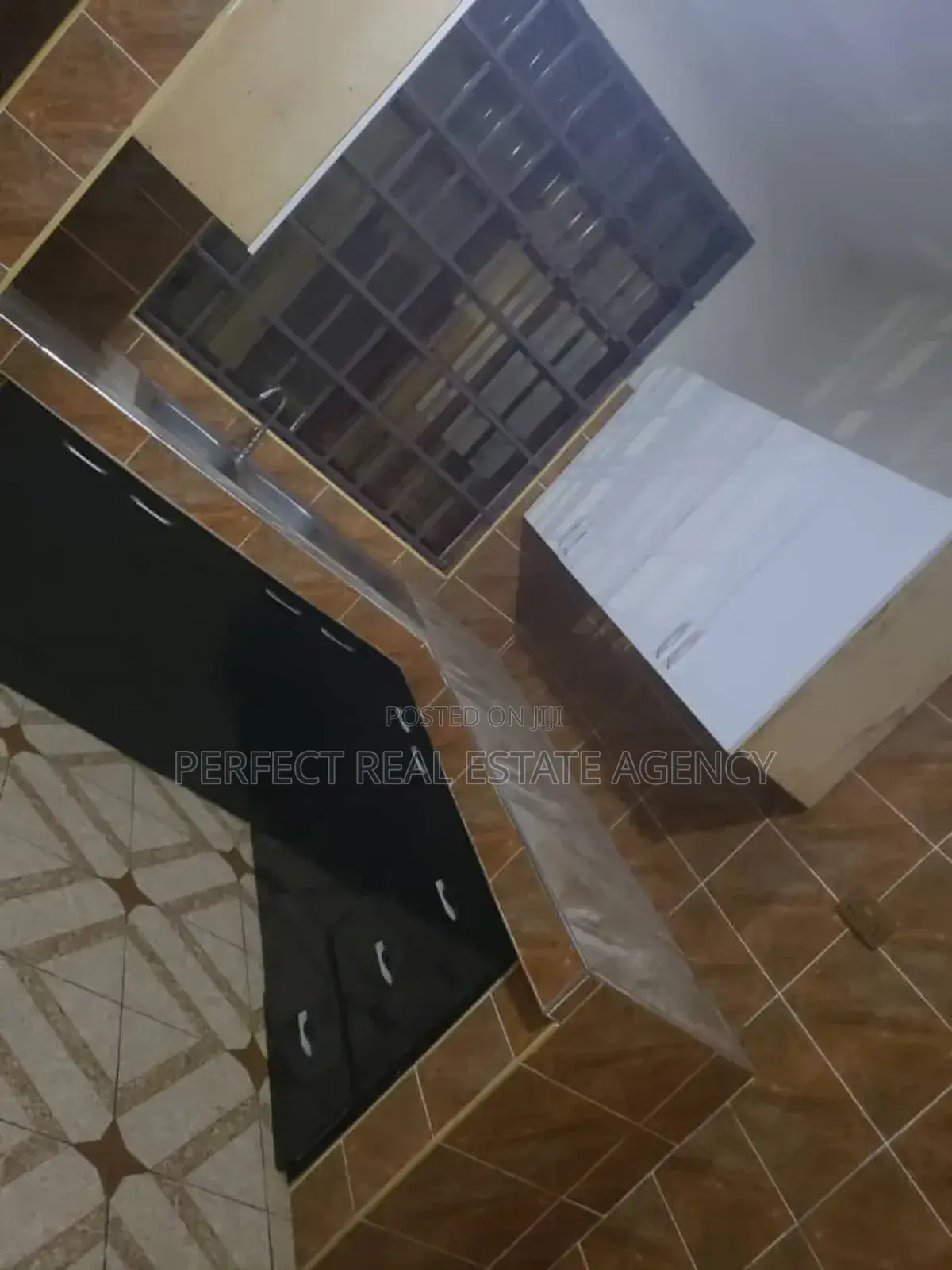Furnished 2bdrm Apartment in Ipt Container, Kumasi Metropolitan