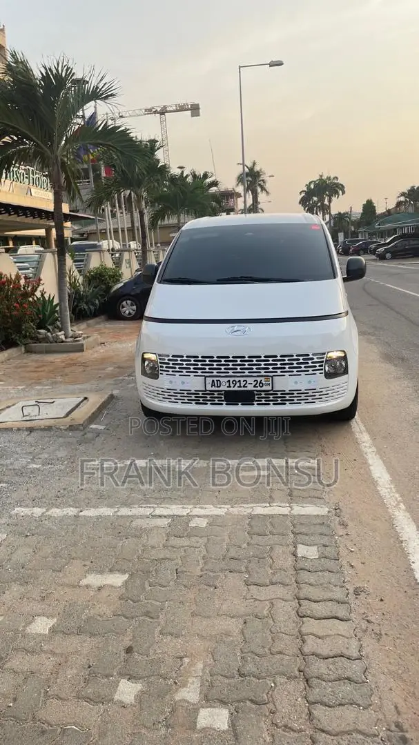 11-Seater Hyundai Staria Available for Rent