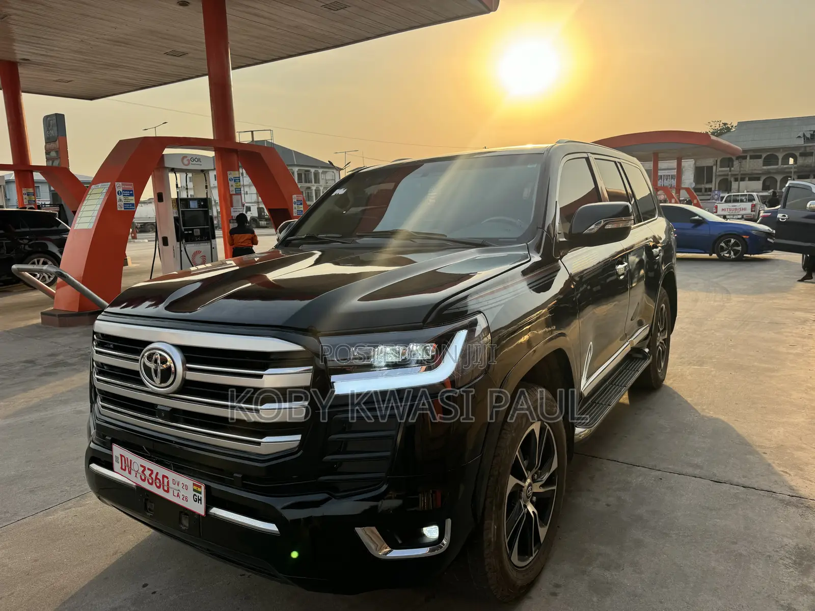 Toyota Land Cruiser 4.6 V8 GX-R 2014 Black